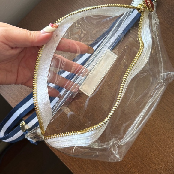 Stoney Clover Lane Clear Fanny Park Sapphire & White - Picture 14 of 16